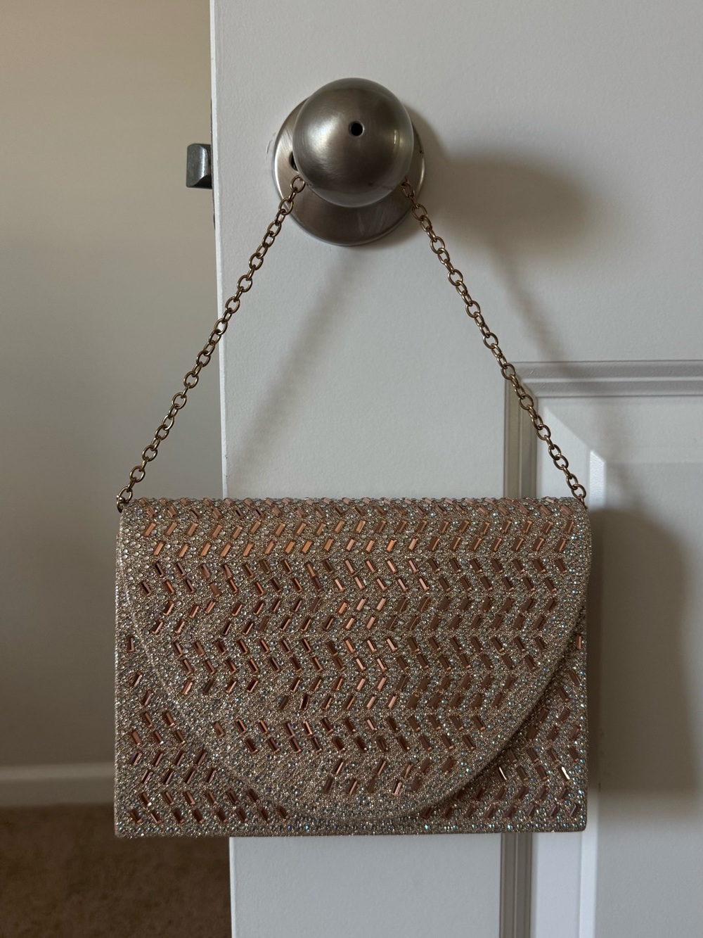Elegant Rose Gold Glitter Evening Clutch with Chain